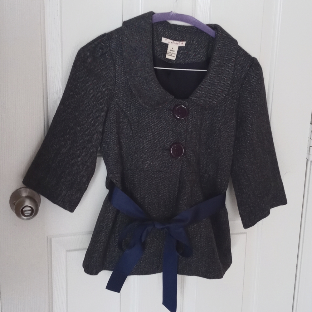 Chico's cropped jacket sz S in dk blue